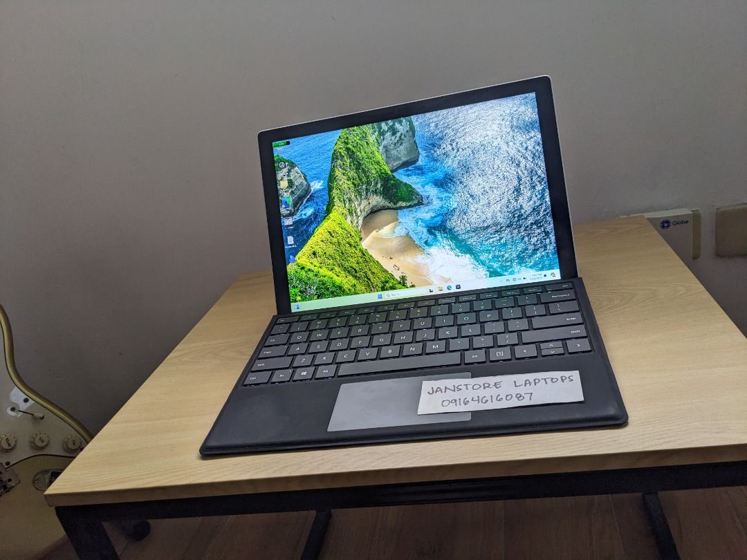 Microsoft Surface Pro 7 Core i5 1035G4 16GB 256SSD with keyboard (Category: Laptops & Notebooks) located in Quezon City. Submitted by janstore-computer-trading (Listing ID 1350194879, Image 1). Description: Model : Microsoft Surface Pro 7 (16GB Ram , with keyboard) Condition : Slightly Used , Very presentable Price : 23,500 Specs: Processor : Intel Core i5 1035G4 Quad core ( 1.1 - 3.7 Ghz ) Ram : 16 GB DDR4 2666Mhz Storage : 256 GB SSD + Micro SD