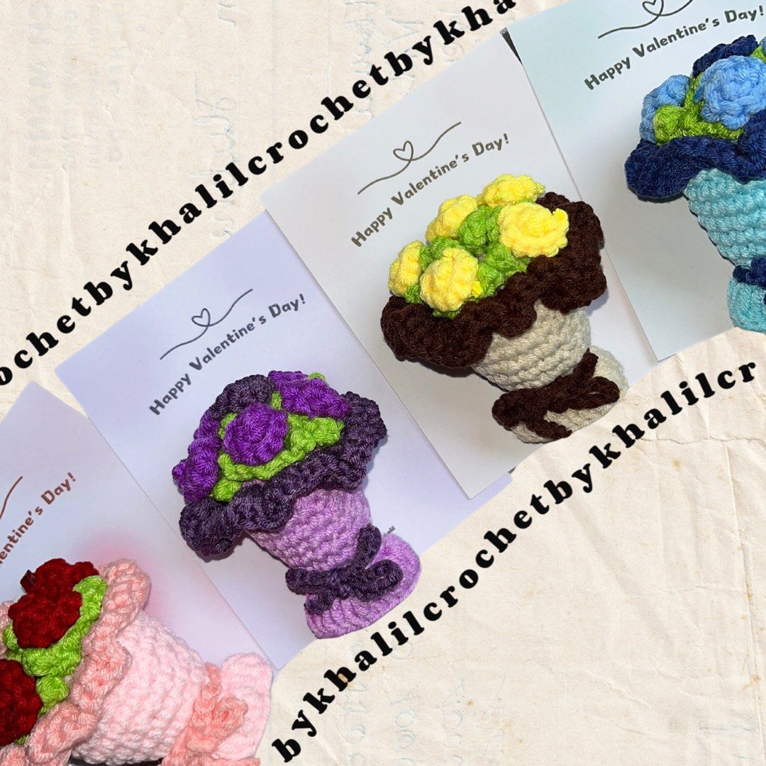 mini rose bouquet keychain (Category: Flowers & Bouquets) located in Quezon City. Submitted by berrystrawng (Listing ID 1350099091, Image 3). Description: mini rose bouquet 🌸 🪷 price: ₱120 each (+₱5 if with keychain) 🪷 onhand & made to order 🪷 colors may vary due to lighting 🪷 can customized your desire colors 🪷 open for bulk orders & reservations 🪷 100% handmade so expect minimal flaws inclusions: 🪷 with background paper & opp plastic 🪷