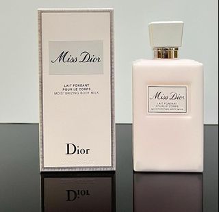 (Category: ) located in . Submitted by europebrandedperfumes (Listing ID 1350214944, Image 1). Description: .