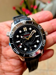 (Category: ) located in . Submitted by wcwatchhub (Listing ID 1350079674, Image 1). Description: .