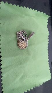 (Category: ) located in . Submitted by ruth1011 (Listing ID 1350090843, Image 1). Description: .
