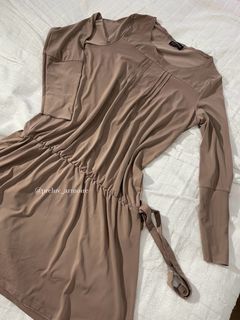 (Category: ) located in . Submitted by preluv_armoire (Listing ID 1350083000, Image 1). Description: .