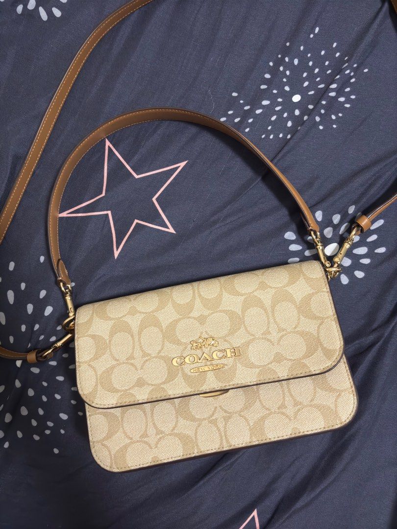 (PRELOVED) Coach Brynn Flap Crossbody Bag (Category: Luxury Bags & Wallets) located in Dumaguete. Submitted by raninini (Listing ID 1350120549, Image 3). Description: - LOW BALLERS WILL BE IGNORED - AUTHENTIC, bought last May 2023 in Kuala Lumpur, Malaysia - price is negotiable - with dust bag, detachable sling strap, detachable shoulder strap - rfs: decluttering, too many bags already.