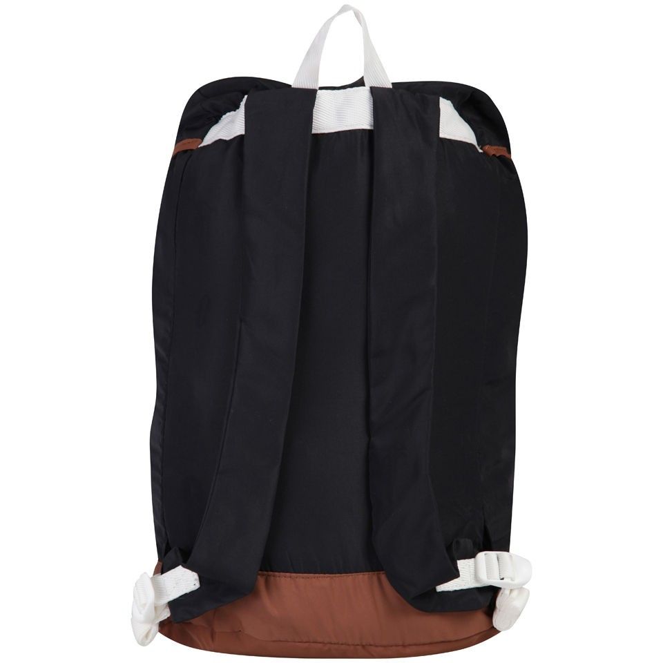 Puma Packaway Backpack (Brand New) Packable Backpack (Category: Luxury Bags & Wallets) located in Muntinlupa City. Submitted by aldridge2020 (Listing ID 1350132841, Image 3). Description: Puma Packaway Backpack Packable Backpack (Brand New) Folds into a mesh pocket when not in use Main compartment with zip closure Hidden zipped front compartment Mesh side pocket Made from polyester2 cushioned shoulder straps Puma logo Dimensions: H:47 x W:34 x D: