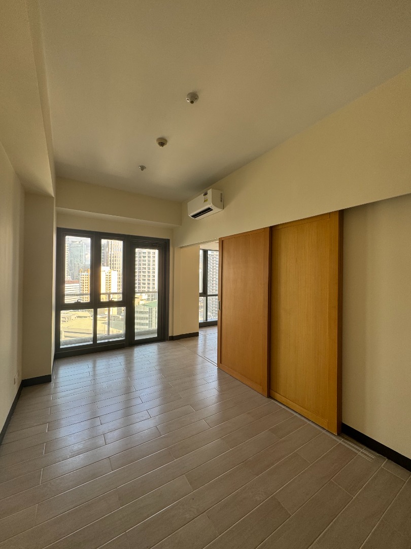 (Category: ) located in . Submitted by rfocondo.megaworld (Listing ID 1350203072, Image 1). Description: .