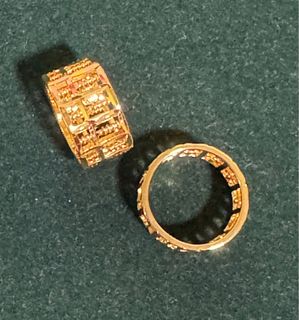 (Category: ) located in . Submitted by midahsfashion (Listing ID 1197677534, Image 1). Description: .