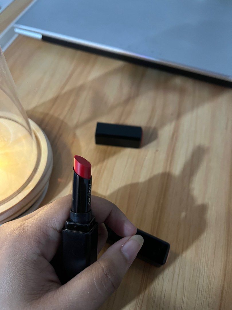 SHISEIDO - Colorgel Lipbalm (Category: Makeup) located in Santa Rosa. Submitted by pixienewpixie (Listing ID 1350219979, Image 3). Description: SHISEIDO - Colorgel Lipbalm Shade: Poppy & Ginkgo 450 each Srp for this 1,200 selling it for 450 Ginkgo swatch only, poppy brand new.