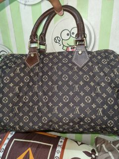 (Kategori: ) berada di . Dikirim oleh winda.bags (ID iklan 1350139891, Gambar 1). Deskripsi: .