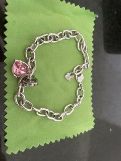 (Category: ) located in . Submitted by ruth1011 (Listing ID 1350090414, Image 1). Description: .