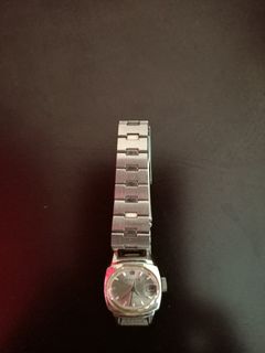 (Category: ) located in . Submitted by kd.888 (Listing ID 1350093730, Image 1). Description: .