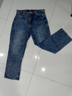 (Category: ) located in . Submitted by zstore__ (Listing ID 1350186247, Image 1). Description: .