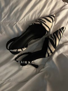 (Category: ) located in . Submitted by ferrraa (Listing ID 1350195214, Image 1). Description: .
