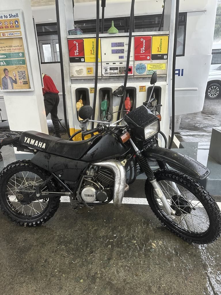 2002 Yamaha DT125 (Category: Motorbikes for Sale) located in Pasig City. Submitted by jediekins (Listing ID 1345181687, Image 2). Description: 2002 yamaha dt125 Bnew genuine parts installed are - handle bar - ignition switch w 2keys - side cover lock w 2keys - side mirror - kick pedal - brake pedal - change gear pedal - plate holder w/ reflector - left and right handle switch -kill switch - grips - fork reflectors - 2t tank and cap -head light - 