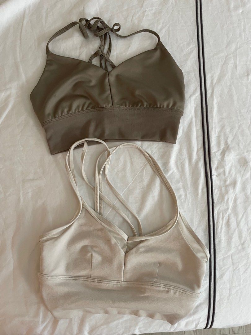 Alo sports bra (Category: Activewear) located in Singapore. Submitted by shazzie85 (Listing ID 1345202500, Image 2). Description: used once, cant fit after pregnancy 1 for $40 2 for $70.