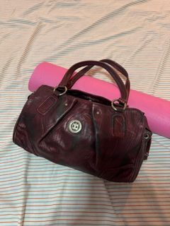 (Category: ) located in . Submitted by opiulent (Listing ID 1345165845, Image 1). Description: .