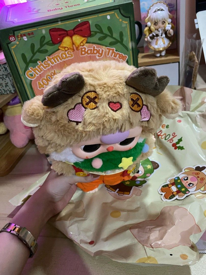 Baby Three Christmas 400% (Category: Vinyls) located in Cebu City. Submitted by kancollects (Listing ID 1345215252, Image 3). Description: freshly opened RFS: i dnt like the eyes LP already!!.