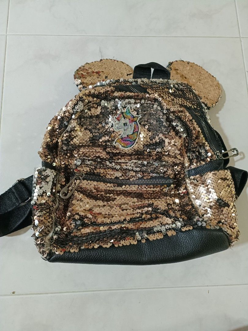 Backpack (Category: Backpacks) located in Singapore. Submitted by fat_unicornsparkles123 (Listing ID 1345144298, Image 3). Description: seldom use 1pc -$8 2pcs - $14.