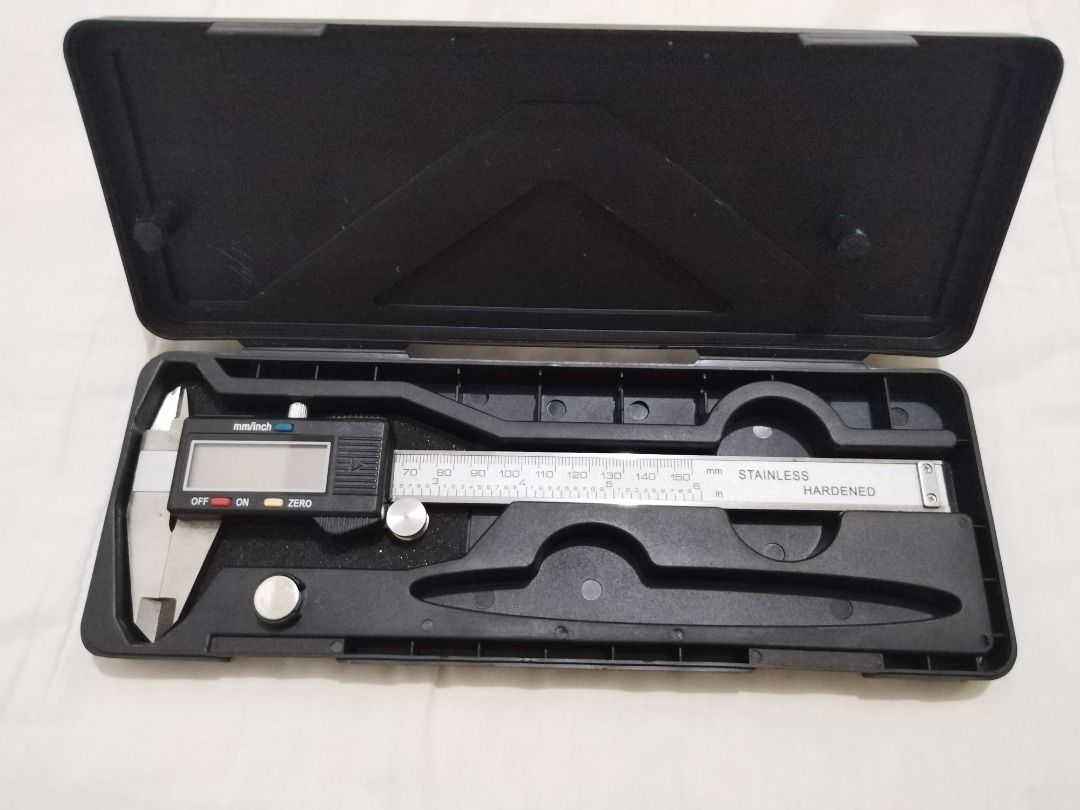 Digital Vernier Caliper (Category: Construction Tools & Equipment) located in San Rafael. Submitted by dione56 (Listing ID 1345253947, Image 1). Description: Digital Vernier Caliper Hardened stainless steel ABS plastic parts Has conversion factors in the back Units of measurement millimeters (mm) up to 150mm inches ('') 6'' From Japan With hardcase Battery operated and included .