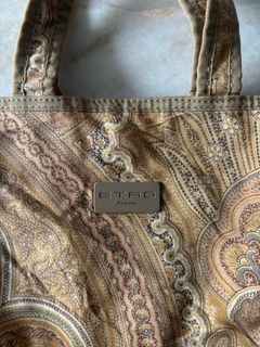 (Category: ) located in . Submitted by thriftingmeup (Listing ID 1345145822, Image 1). Description: .