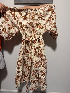 (Category: ) located in . Submitted by hellooosunshineee (Listing ID 1345232368, Image 1). Description: .