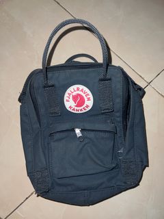 (Kategori: ) berada di . Dikirim oleh pinkiess.preloved (ID iklan 1345120781, Gambar 1). Deskripsi: .