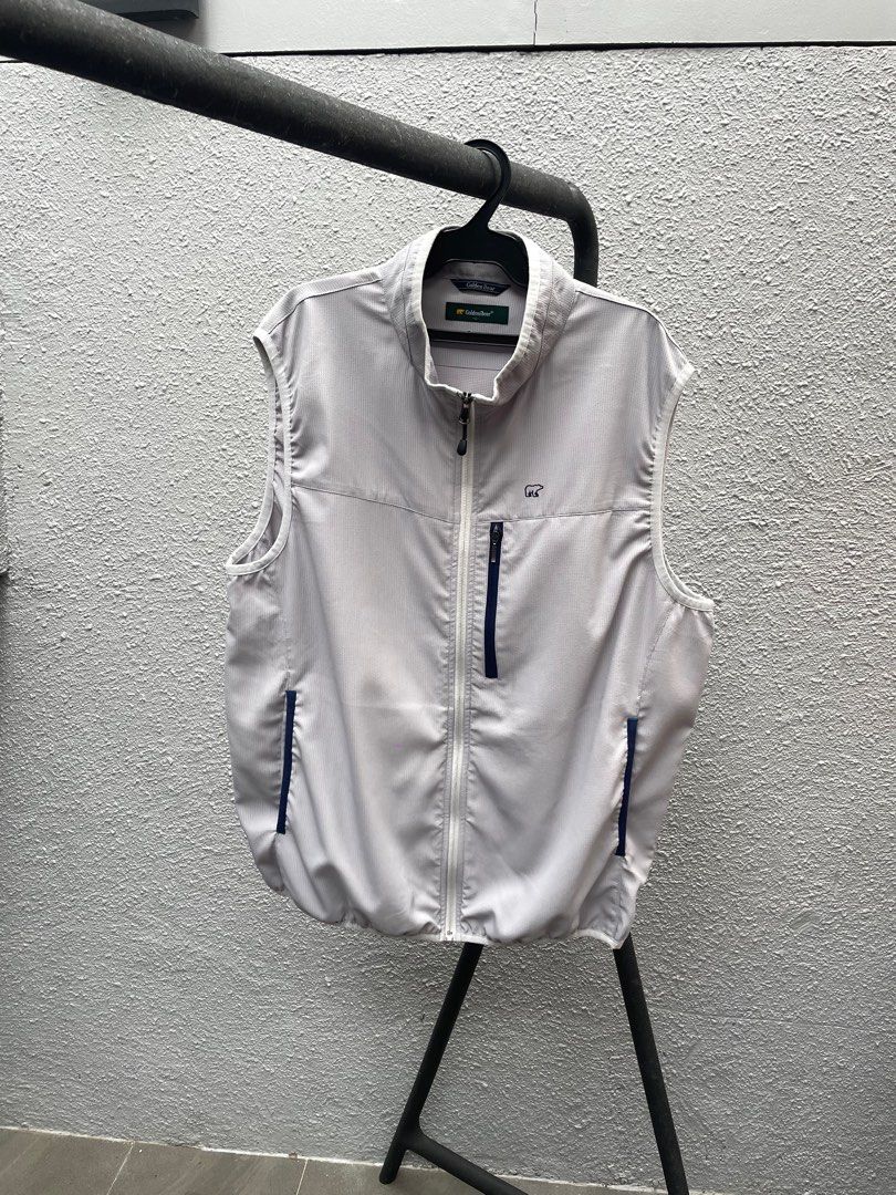 Golden Bear Vest [thrifted] (Category: Vests) located in Pasig City. Submitted by karughstuff (Listing ID 1345202734, Image 1). Description: P400 - bought at a flea market for P500 - slight run on the back - rfs: not my style anymore 🛍️🛍️ discount if you’re buying more than 1 item payment: gcash, bpi, bdo shipping: ggx, grab, lalamove meetup: bgc (fort strip/oneboni area).