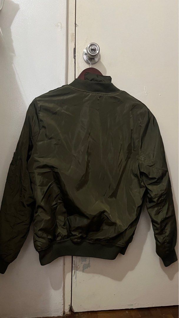 Green Biker Jacket (Category: Coats, Jackets and Outerwear) located in Quezon City. Submitted by declutterwithgel (Listing ID 1345219354, Image 2). Description: .