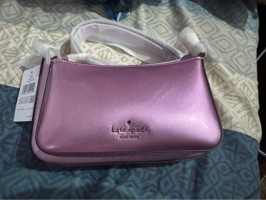 Kate Spade Crossbody duo (Category: Luxury Bags & Wallets) located in Las Pinas. Submitted by annibeah (Listing ID 1345262149, Image 3). Description: Brandnew 💯 Authentic Was bought from an outlet in the US by my sister .
