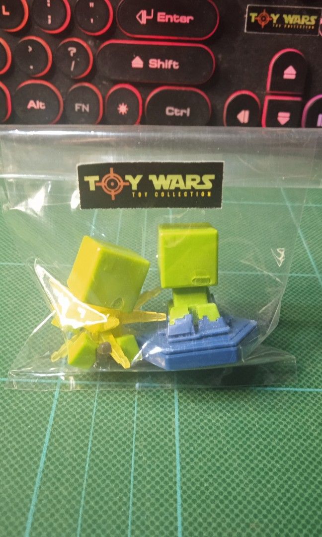 Minecraft Creepers (Category: In-Game Products) located in Caloocan City. Submitted by toywarsph (Listing ID 1345161770, Image 3). Description: WYSIWYG payment via gcash ship via lalamove or flash.