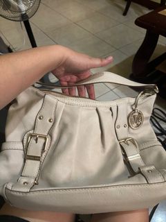 (Category: ) located in . Submitted by jennibee (Listing ID 1345207658, Image 1). Description: .