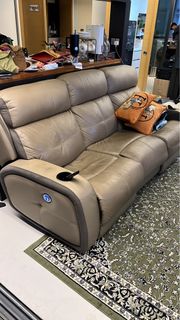 (Category: ) located in . Submitted by ujang23 (Listing ID 1345119854, Image 1). Description: .