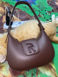 (Category: ) located in . Submitted by lilac_wardrobe (Listing ID 1345208260, Image 1). Description: .