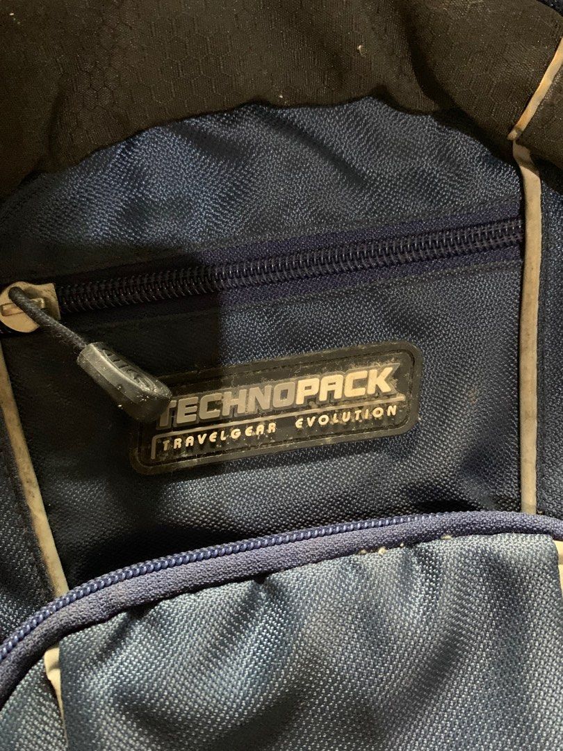 TECHNOPACK BACKPACK (Category: Backpacks) located in Bayambang. Submitted by willespiritu (Listing ID 1345199669, Image 2). Description: TECHNOPACK BACKPACK FOR SALE! May minor issue lang po sa zipper pulls, check niyo nalang po sa last picture. Medyo maalikabok lang din dahil na-stock sa cabinet. RFS: Decluttering Message me if interested!.