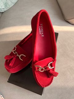 (Category: ) located in . Submitted by thriftwithyan (Listing ID 1345122061, Image 1). Description: .