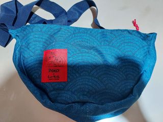 （分類：）位於 。 由 fgujjty 提交（商品編號 1350372549，圖片 1）。簡介： 。