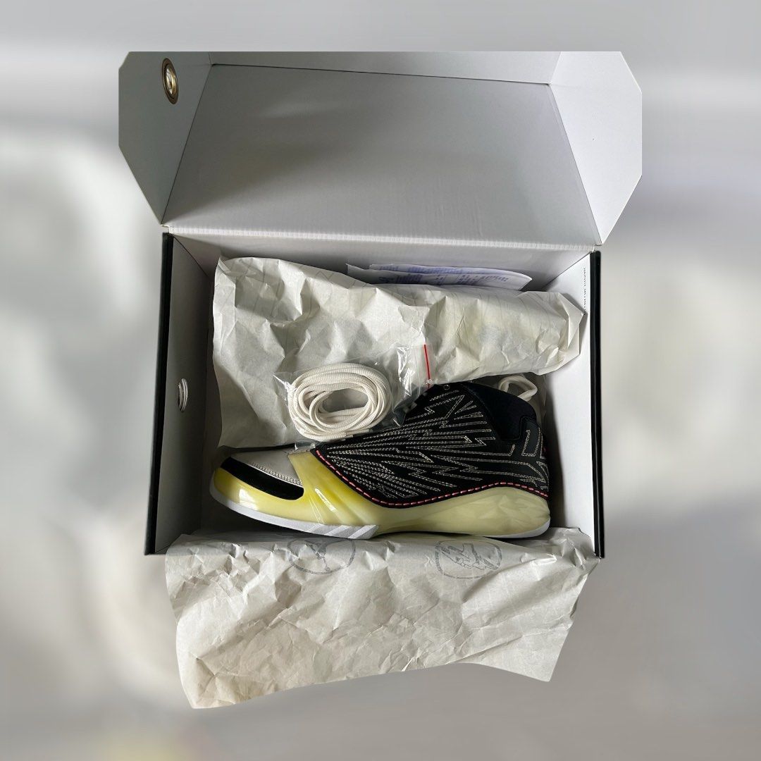 Air Jordan 23 Titan (Category: Sneakers) located in Manila. Submitted by gojouchiha (Listing ID 1350271652, Image 2). Description: Nike Air Jordan 23 x Titan collab Size 11 BNDS complete with box negotiable ;) just offer up.