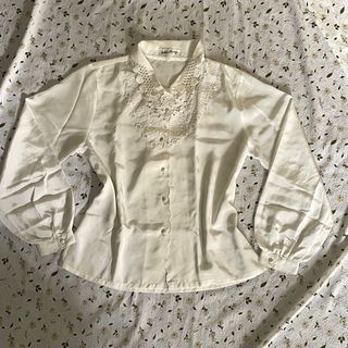 (Kategori: ) berada di . Dikirim oleh hellomoll (ID iklan 1350371880, Gambar 1). Deskripsi: .