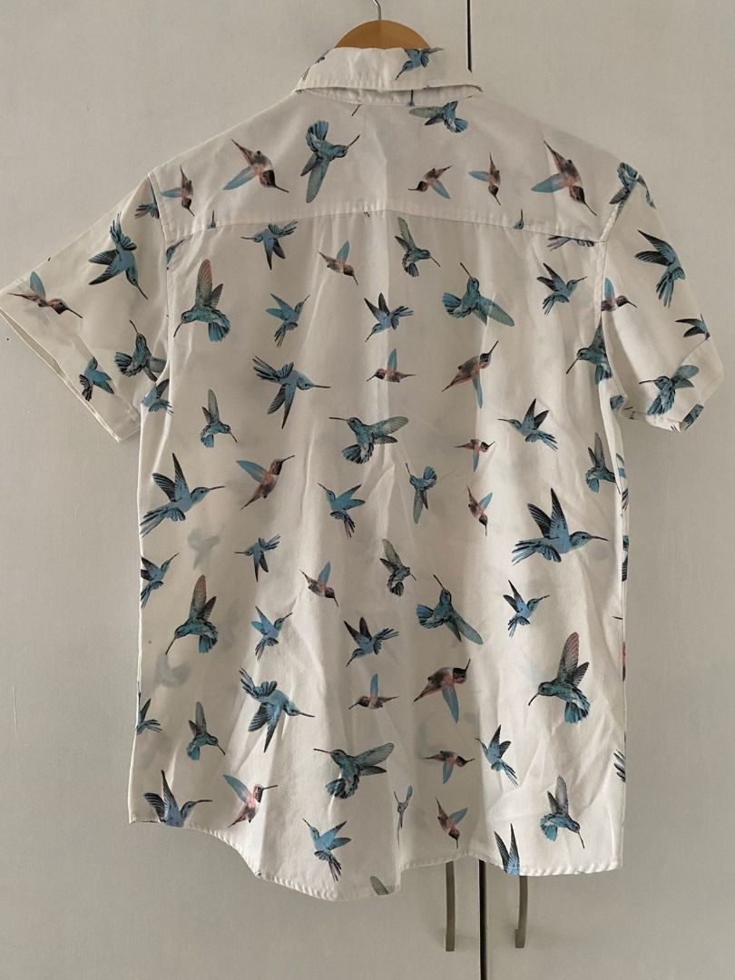 Casual Polo - Size M (Category: Tshirts & Polo Shirts ) located in Las Pinas. Submitted by _chic (Listing ID 1350357169, Image 2). Description: Medium on Tag Used twice. .