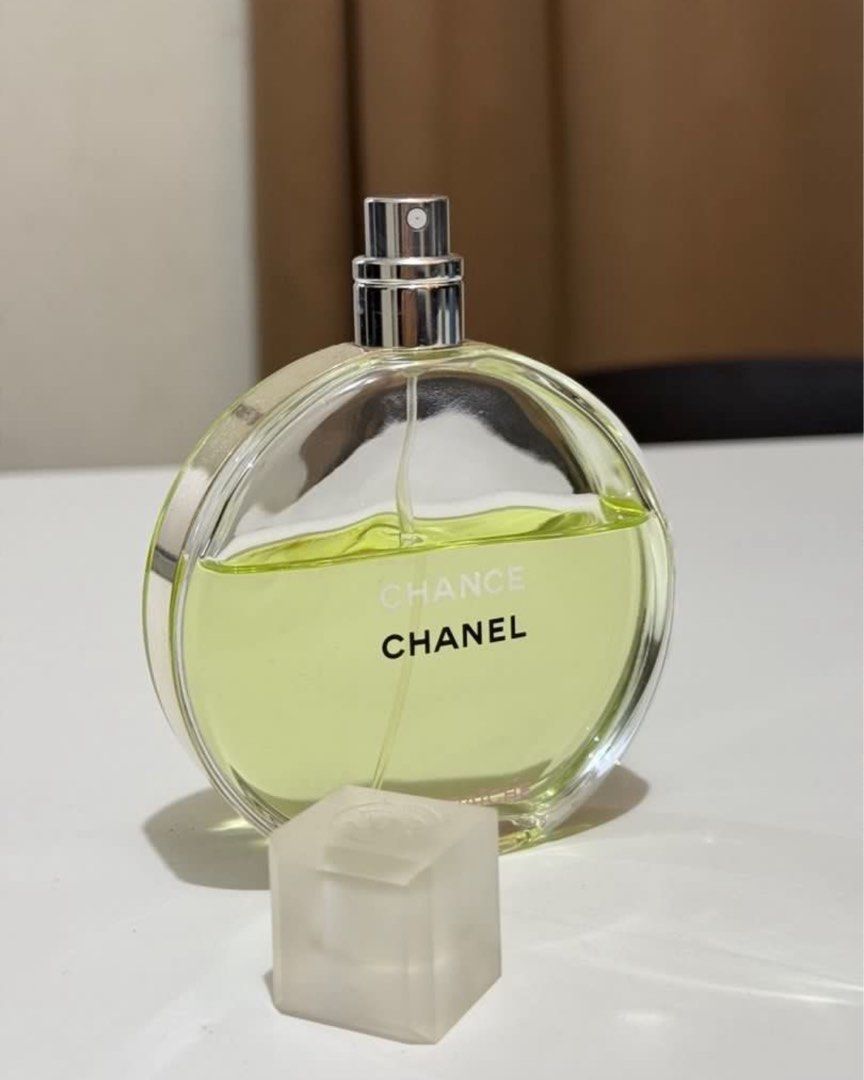 Chanel Chance Eau Fraiche 70/100ML (Category: Fragrance & Deodorants) located in Mandaluyong City. Submitted by ramos10 (Listing ID 1350232838, Image 2). Description: Decluttering 70% left Original.