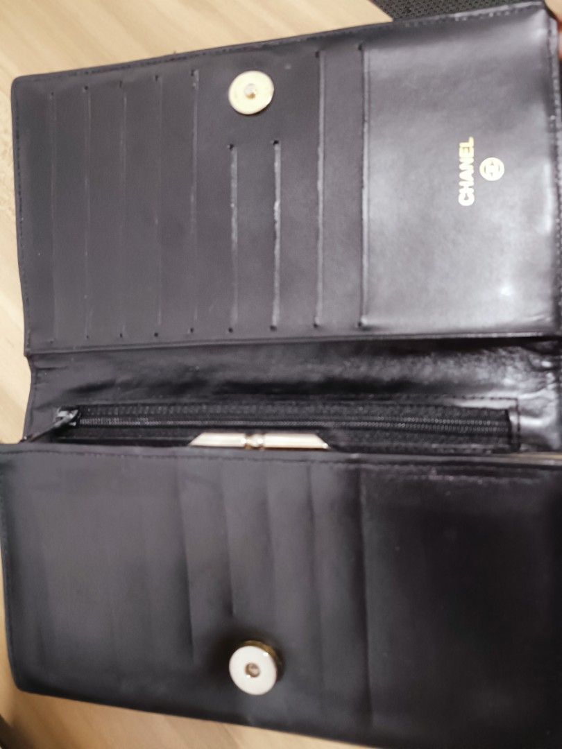 Chanel Vintage Wallet (Category: Luxury Bags & Wallets) located in Santa Cruz. Submitted by easy_ishop168 (Listing ID 1350237622, Image 2). Description: Vintage Chanel Long Wallet.