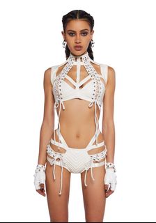 (Category: ) located in . Submitted by fuwarishop (Listing ID 1350349859, Image 1). Description: .