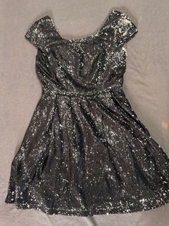 (Category: ) located in . Submitted by secondchancefinds_ (Listing ID 1350265466, Image 1). Description: .