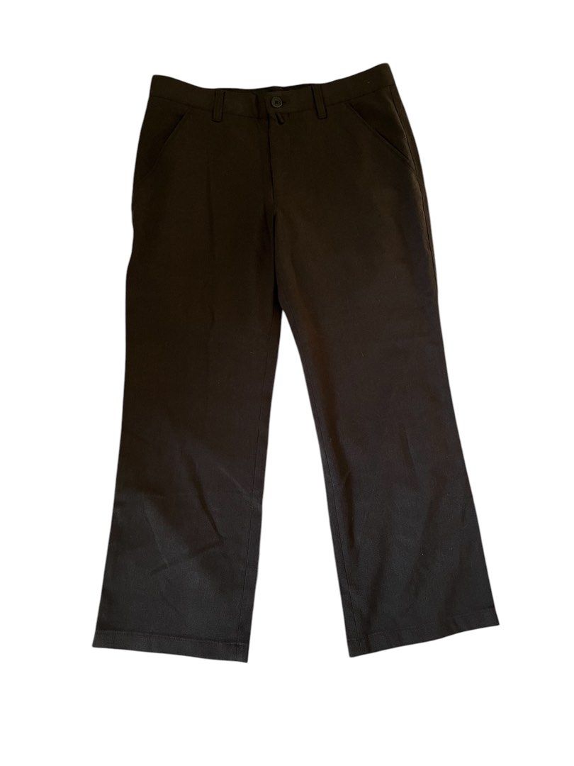 G2000 Straight Cut Trousers for Men (Size 33”) (Category: Trousers) located in Baguio. Submitted by geminiapparelph (Listing ID 1350275085, Image 1). Description: Waistline: 33” via TM Length: 35.5” Good used condition With manageable lints Not faded Negotiable for sure buyers.