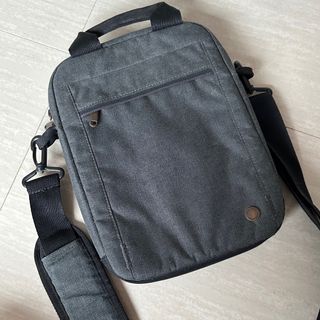 Gadgets Bag (9x11x2 inches)