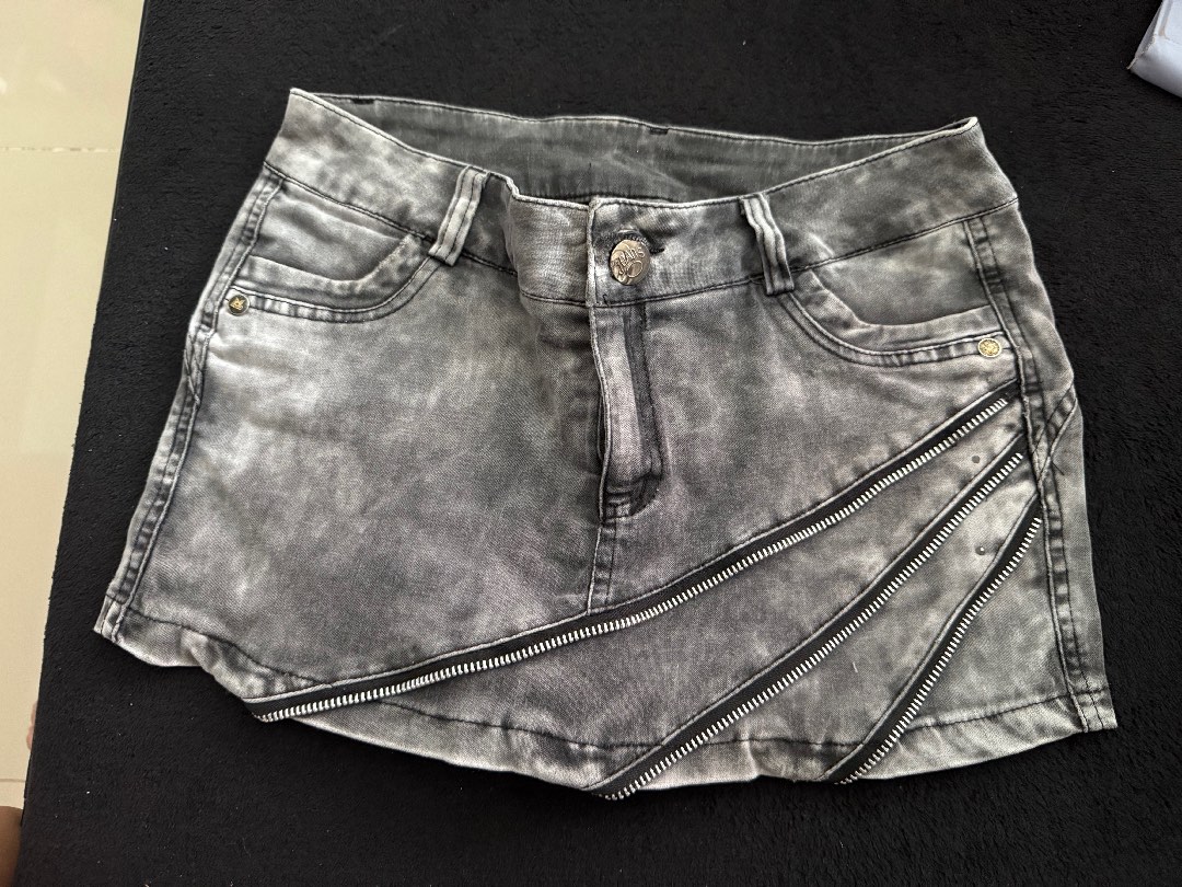 LV.2 Skort Y