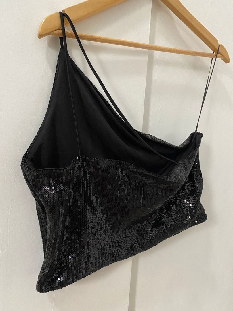 H&M | Sparkly Asymmetrical Top - M (Category: Sleeveless) located in Las Pinas. Submitted by _chic (Listing ID 1350360021, Image 3). Description: Brand New without Tag fits M to Semi-L.