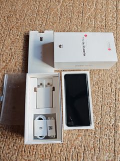 (Category: ) located in . Submitted by tech_junkie_sg (Listing ID 1350284536, Image 1). Description: .