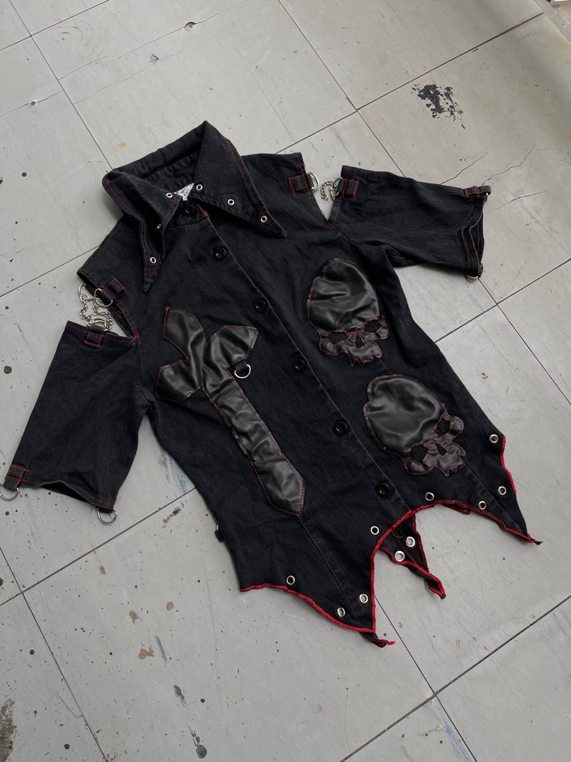 JAPAN BRAND TOP (GOTH GOTHIC EMO PUNK GRUNGE ALT VKEI GLP MADPUNKS ACDC ...