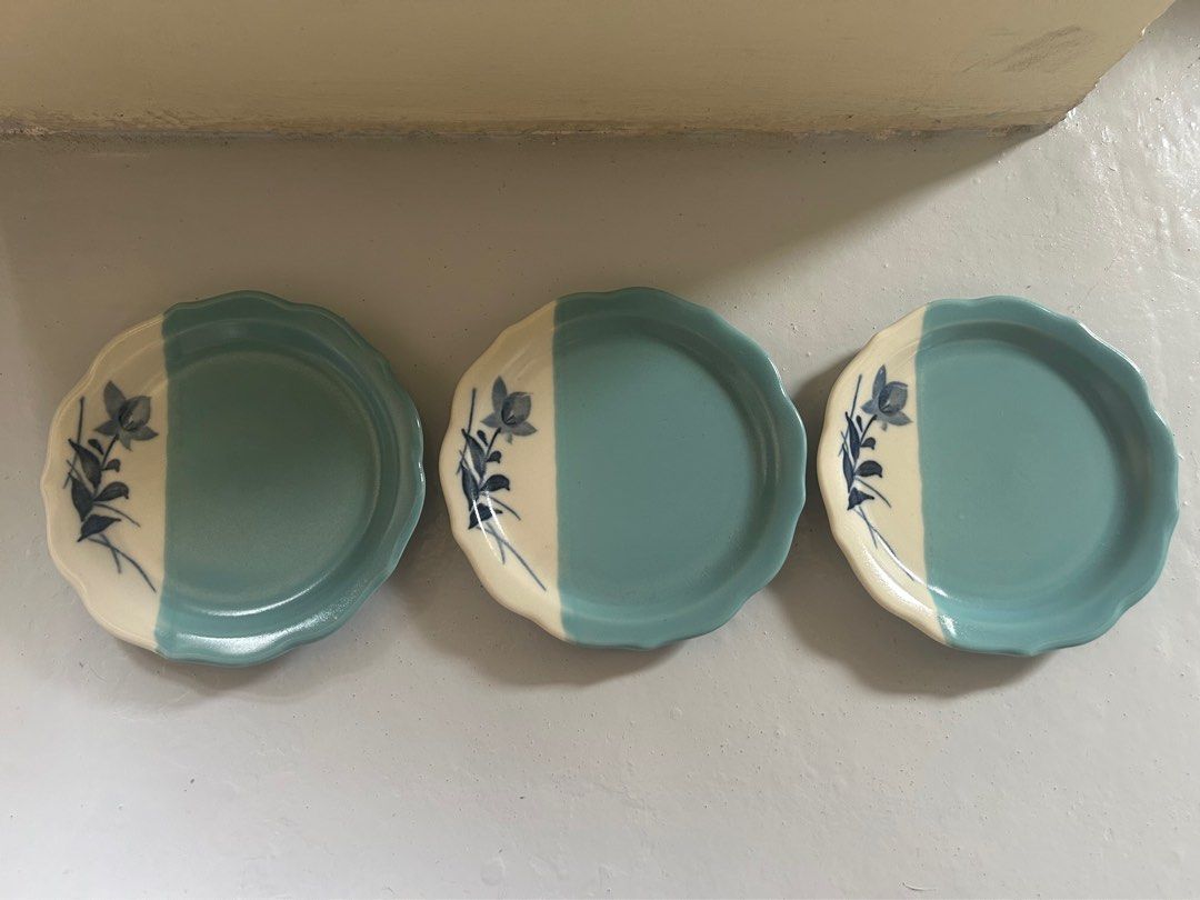 Japanese Ceramics Bundle (Category: Dinnerware & Cutlery) located in Manila. Submitted by curatedbyelvynna (Listing ID 1350243638, Image 2). Description: TAKE ALL (3 PIECES) FOR P250! All photos are posted, what you see is what you’ll get. Please note that my items are preloved, it is likely that there will be signs of light wear in general. Last price posted 💯 No more haggling. All items are reasonably priced based on their condition. No swaps.