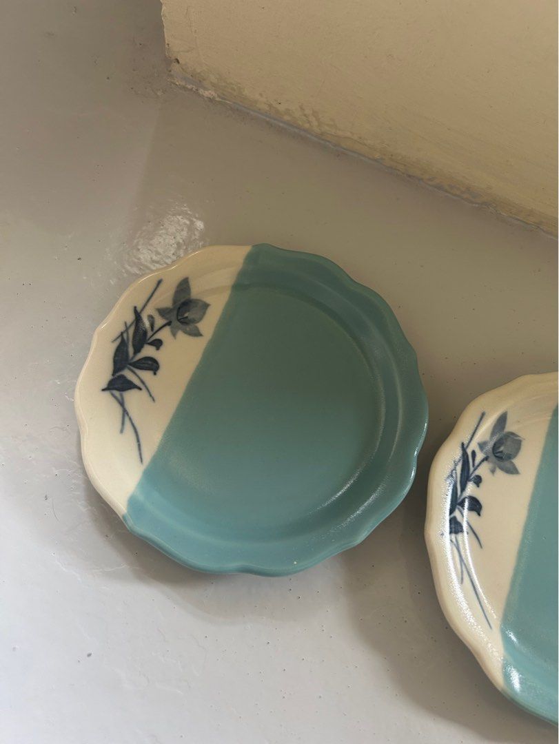 Japanese Ceramics Bundle (Category: Dinnerware & Cutlery) located in Manila. Submitted by curatedbyelvynna (Listing ID 1350243638, Image 3). Description: TAKE ALL (3 PIECES) FOR P250! All photos are posted, what you see is what you’ll get. Please note that my items are preloved, it is likely that there will be signs of light wear in general. Last price posted 💯 No more haggling. All items are reasonably priced based on their condition. No swaps.
